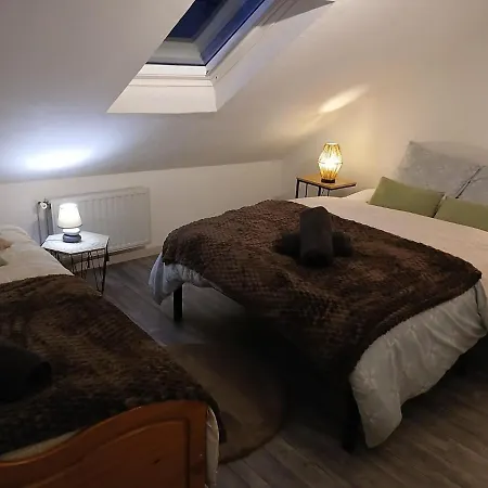 Prázdninový dům Grande Maison A Cote Du Metro, Proche De Lille